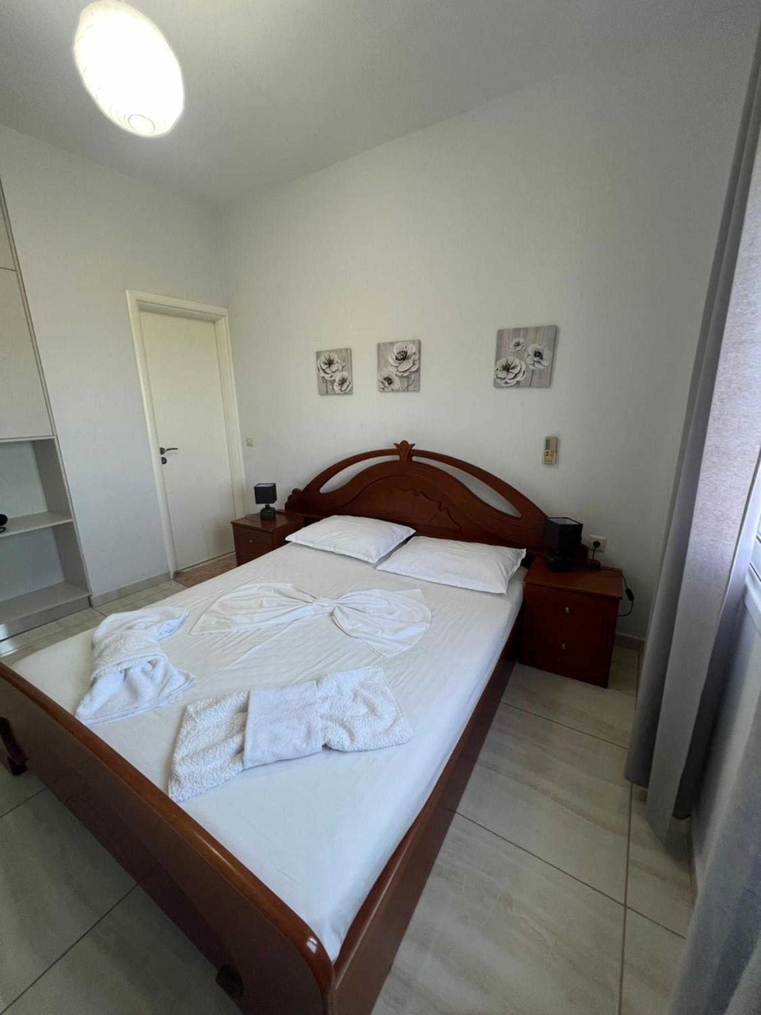 Apartments Eri Sarandë Exterior foto